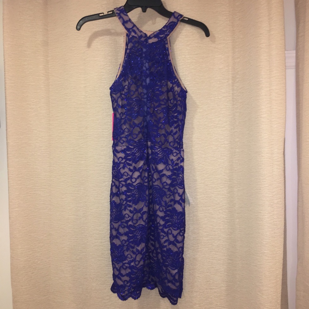 Homecoming Dress - Picture 4 of 5